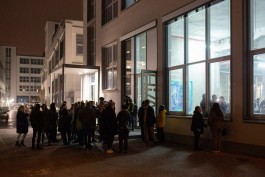 Lukas Pürmayr, Vernissage Hi!Adbk, im Rahmen des Festivals für Kunst und Forschung, Installation Josefa Schundau